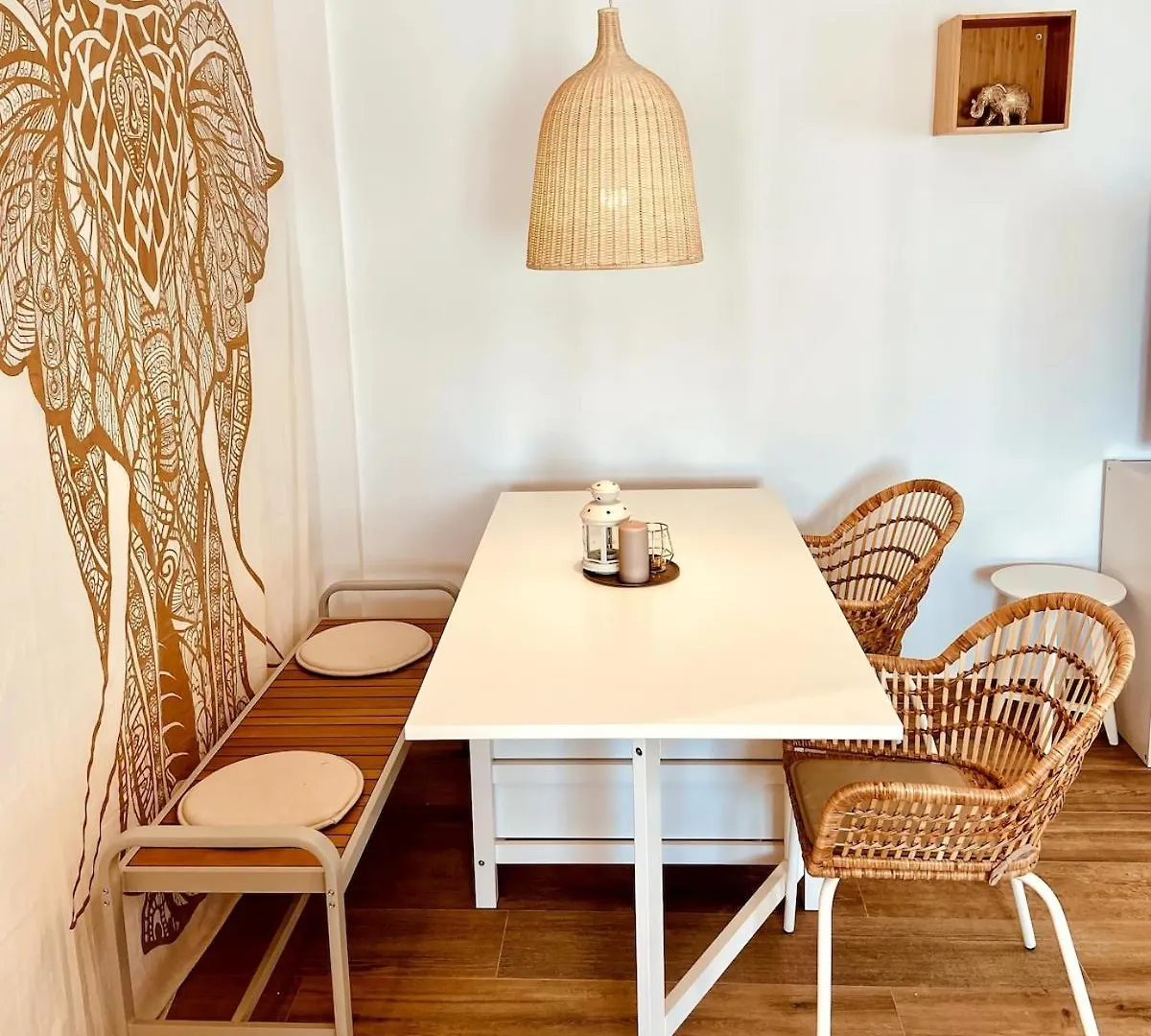 דירה פואנגירולה Superb Centre Town Apartment, 2 Bedrm, 2 Bathrm